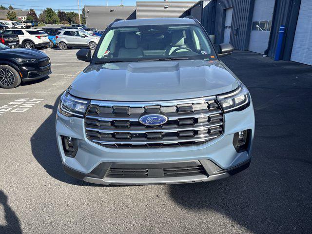 Photo of 2025 Vapor Blue Metallic Ford Explorer