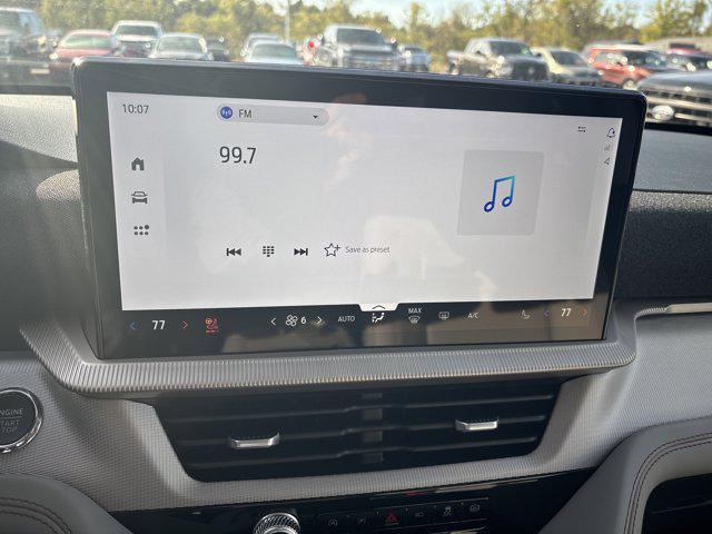 Photo of 2025 Vapor Blue Metallic Ford Explorer