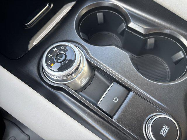 Photo of 2025 Vapor Blue Metallic Ford Explorer