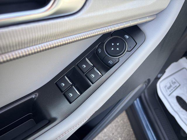 Photo of 2025 Vapor Blue Metallic Ford Explorer