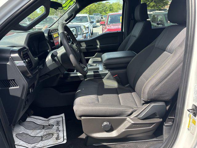 Photo of 2024 Oxford White Ford F-150