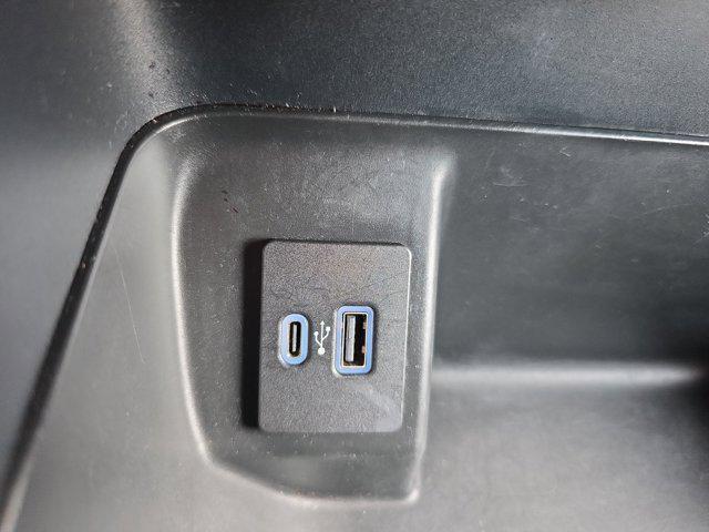 Photo of 2024 Oxford White Ford F-150