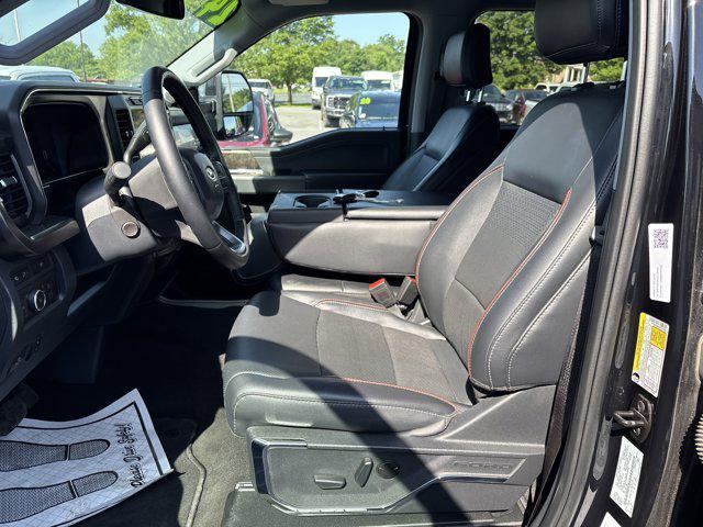 Photo of 2024 Agate Black Metallic Ford F-350