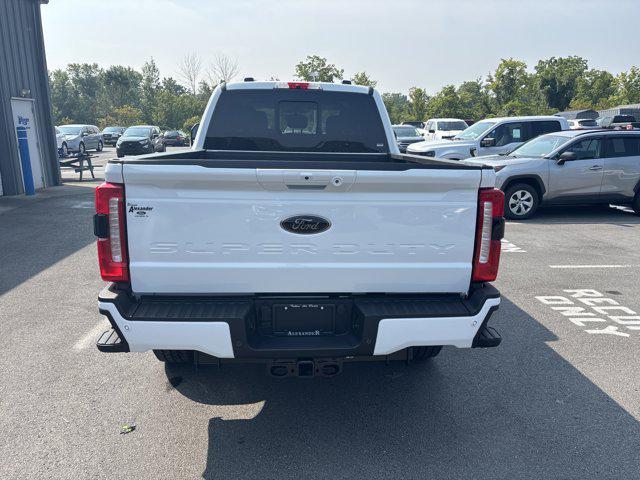 Photo of 2025 Oxford White Ford F-250