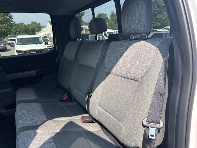 Photo of 2025 Oxford White Ford F-250