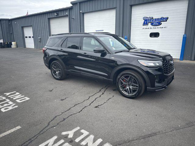 Photo of 2025 Agate Black Metallic Ford Explorer