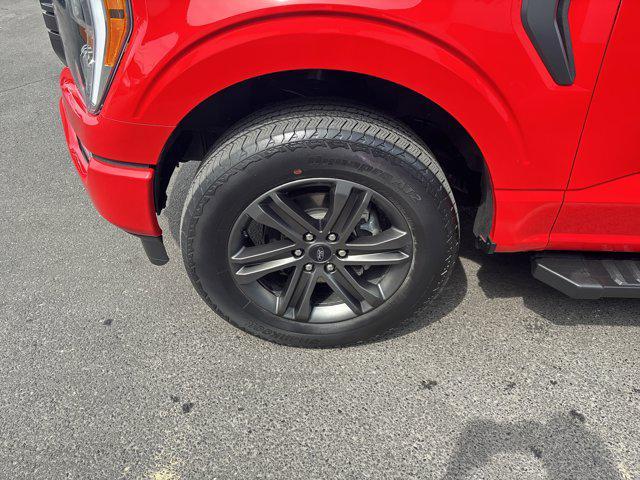 Photo of 2022 Race Red Ford F-150