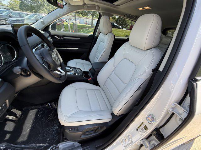 Photo of 2025 Rhodium White Metallic Mazda CX-5
