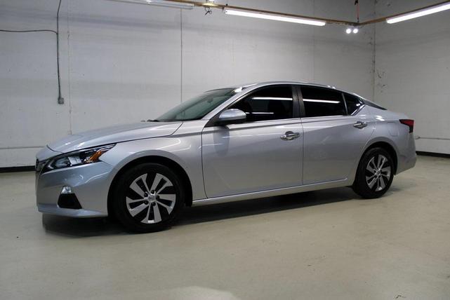 Photo of 2020 Brilliant Silver Metallic Nissan Altima