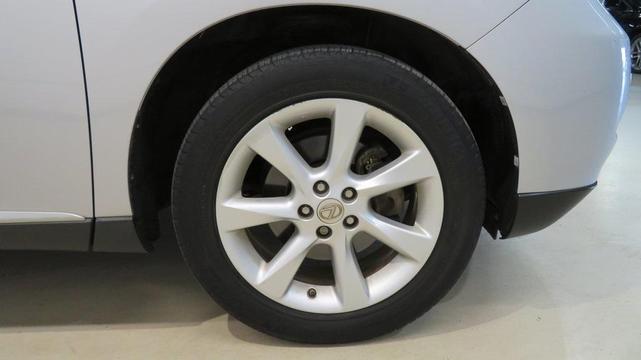 Photo of 2011 Silver Lexus RX 350
