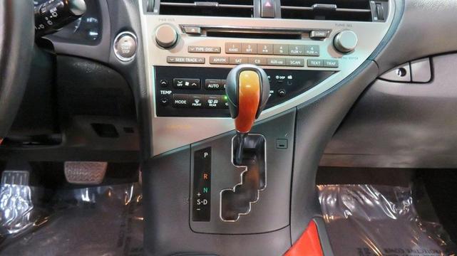 Photo of 2011 Silver Lexus RX 350