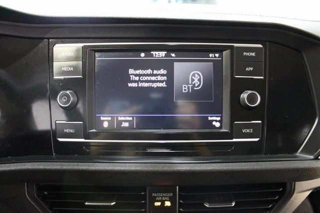 Photo of 2020 Silk Blue Metallic Volkswagen Jetta