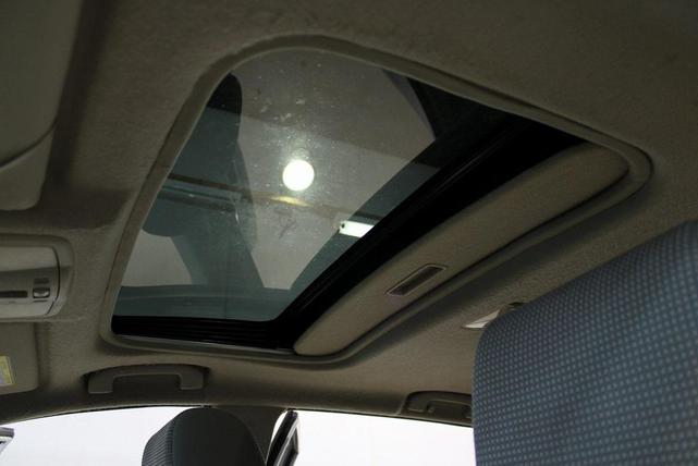 Photo of 2009 Silver Ice Nissan Rogue