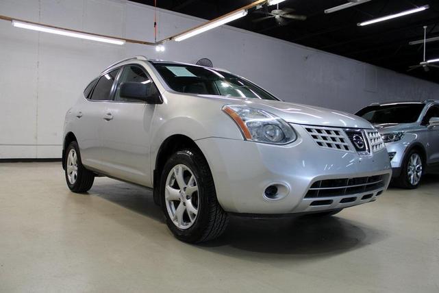 Photo of 2009 Silver Ice Nissan Rogue
