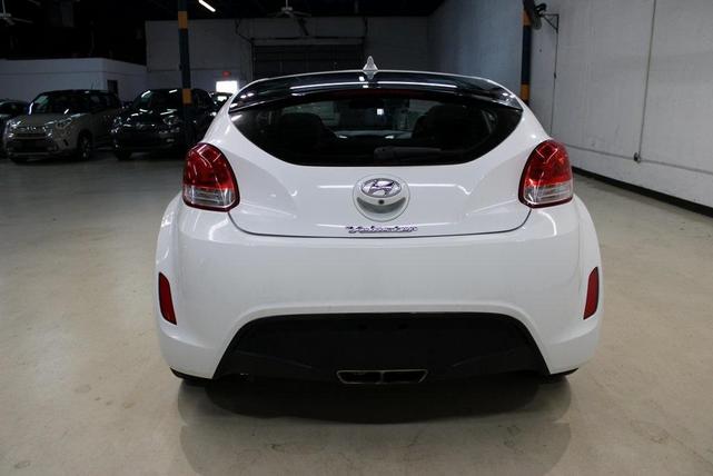 Photo of 2016 Century White Hyundai Veloster