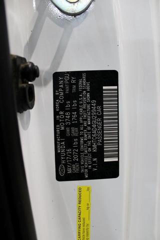 Photo of 2016 Century White Hyundai Veloster