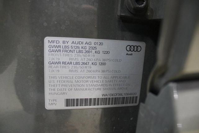 Photo of 2020 Chronos Gray Metallic Audi Q3