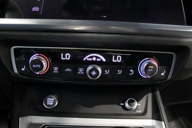 Photo of 2020 Chronos Gray Metallic Audi Q3