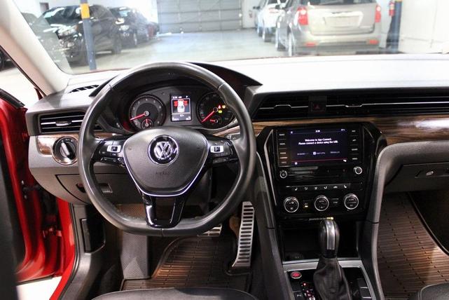 Photo of 2022 Aurora Red Metallic Volkswagen Passat