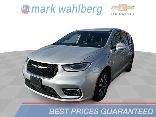 2022 Chrysler Pacifica Hybrid