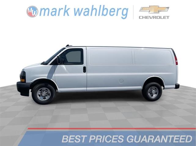 2023 Chevrolet Express 2500