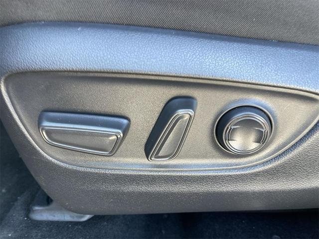 Photo of 2022 Ruby Flare Pearl Toyota RAV4 Hybrid