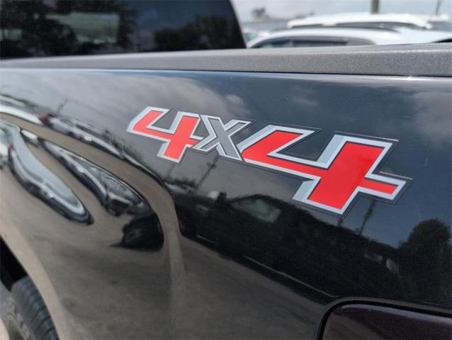 Photo of 2015 Black Chevrolet Silverado 1500