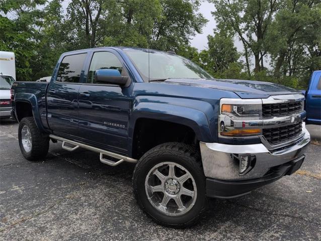 Photo of 2016 Deep Ocean Blue Metallic Chevrolet Silverado 1500