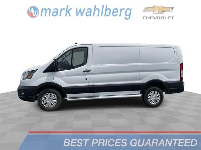 2023 Ford Transit-250