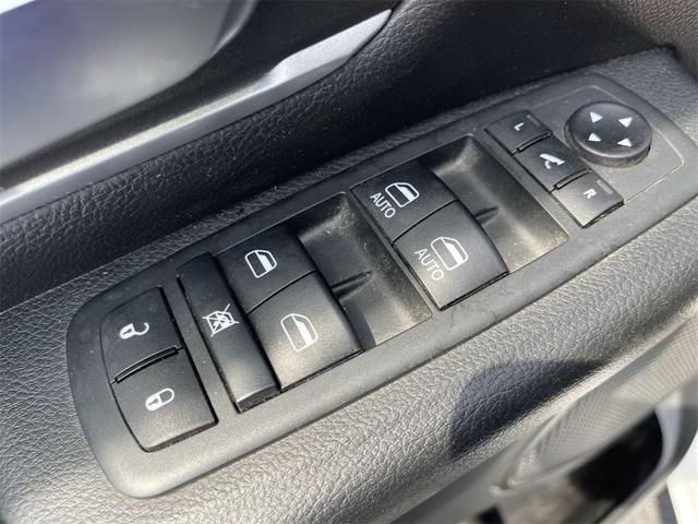 Photo of 2021 Bright White Clearcoat RAM 1500
