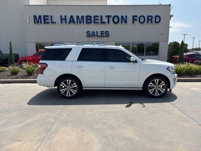Photo of 2020 STAR WHITE MET TRI-COAT Ford Expedition
