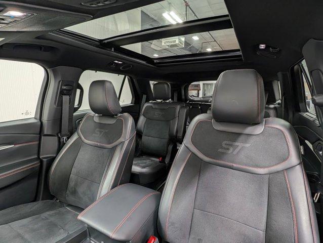 Photo of 2025 RAPID RED MET TINTED CC Ford Explorer