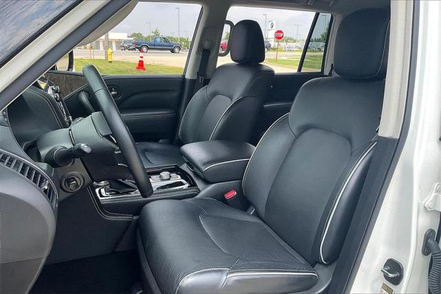 Photo of 2023 Moonstone White INFINITI QX80