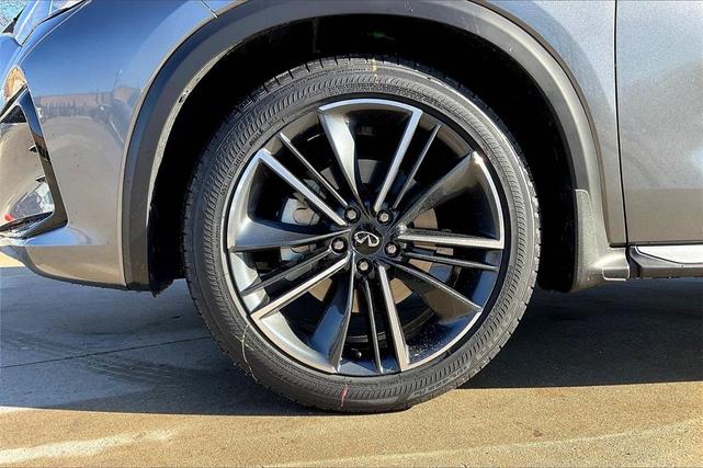Photo of 2025 Graphite Shadow INFINITI QX55