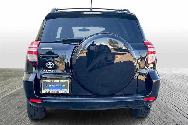 Photo of 2012 Black Toyota RAV4