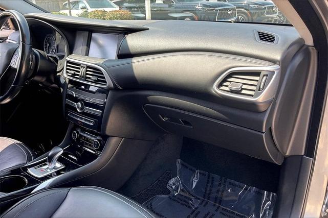 Photo of 2018 Graphite Shadow INFINITI QX30