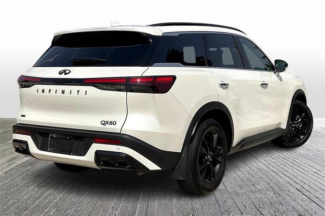 Photo of 2025 Majestic White INFINITI QX60