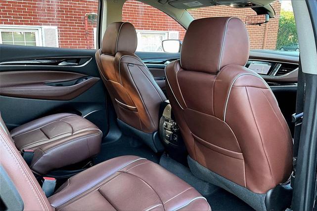 Photo of 2018 Ebony Twilight Metallic Buick Enclave