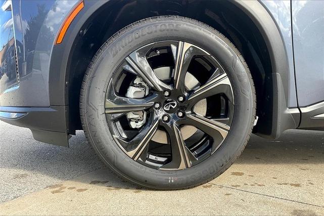 Photo of 2026 Mnbw Blue INFINITI QX60