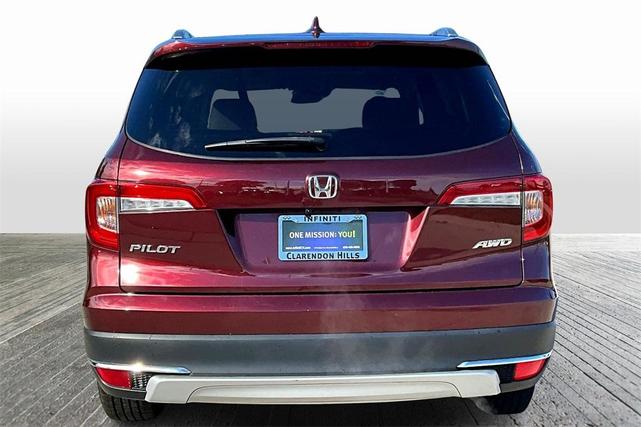 Photo of 2021 Deep Scarlet Pearl Honda Pilot