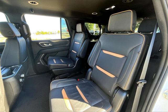 Photo of 2023 Summit White GMC Yukon