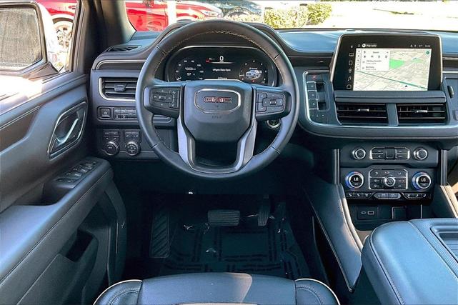 Photo of 2023 Summit White GMC Yukon