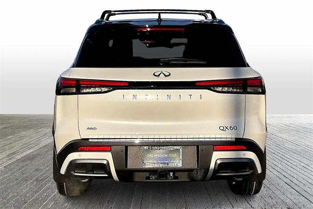 Photo of 2025 Mjst Whte INFINITI QX60