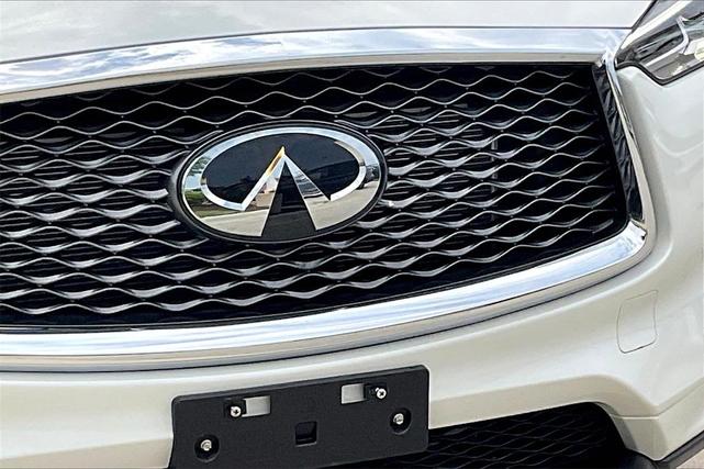 Photo of 2022 Majestic White INFINITI QX50