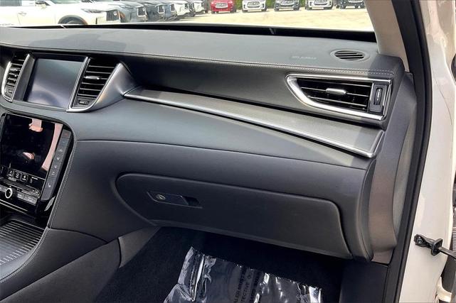 Photo of 2022 Majestic White INFINITI QX50