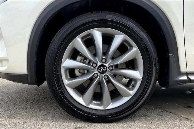 Photo of 2022 Majestic White INFINITI QX50
