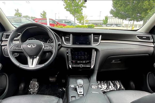 Photo of 2022 Majestic White INFINITI QX50