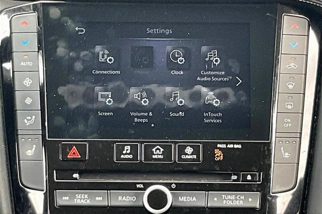 Photo of 2022 Majestic White INFINITI QX50