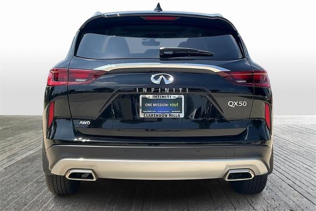 Photo of 2025 Black Obsidian INFINITI QX50