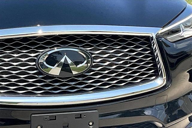 Photo of 2025 Black Obsidian INFINITI QX50